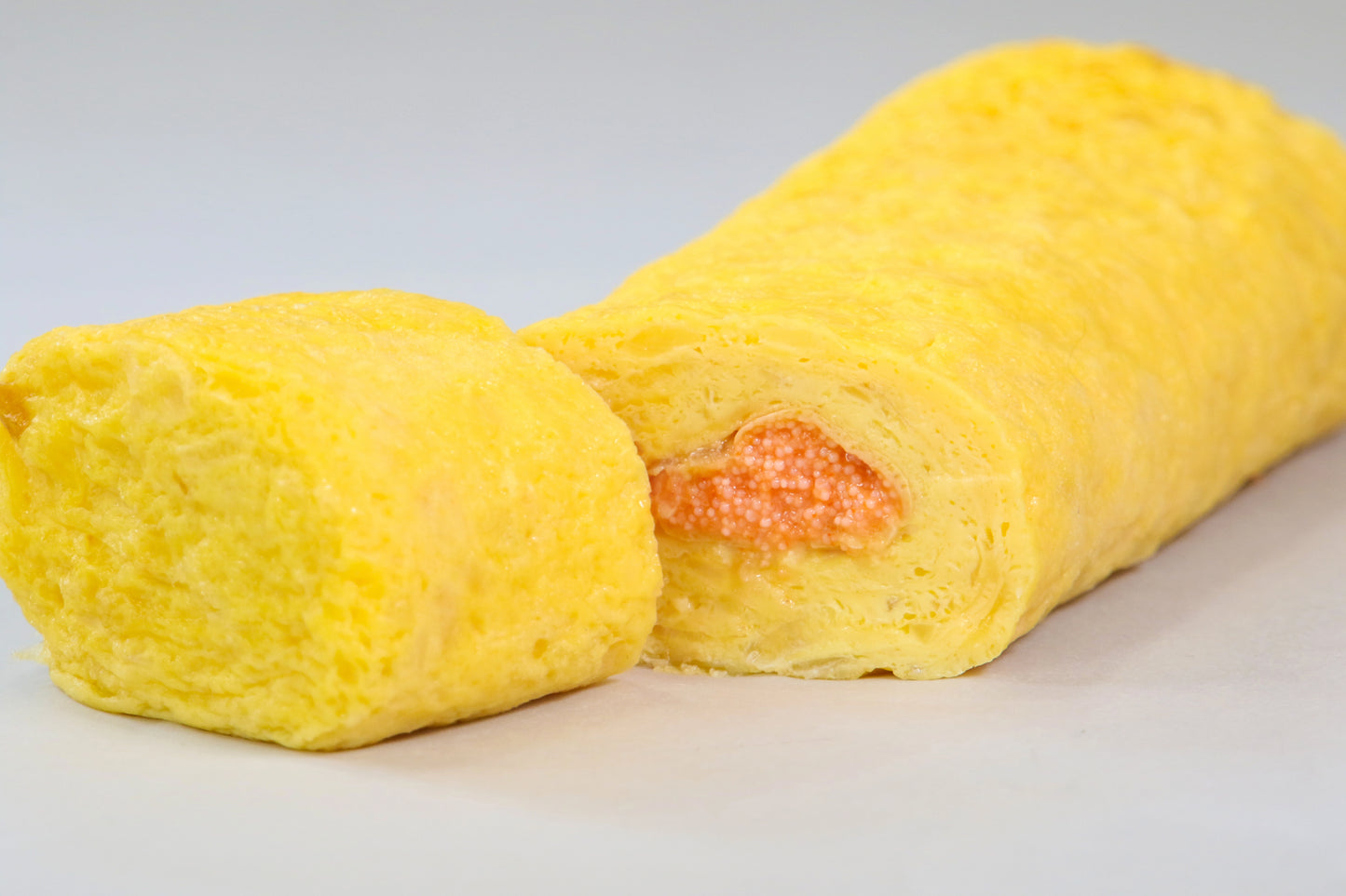 Gokufuwa Dashimaki Tamago Mentai (Extremely fluffy rolled Egg with plenty of mentaiko)